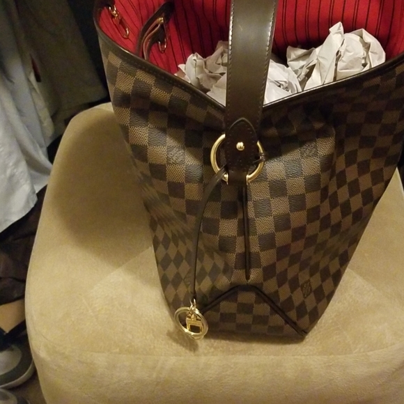 Louis Vuitton Handbags - Louis vuitton handbag
